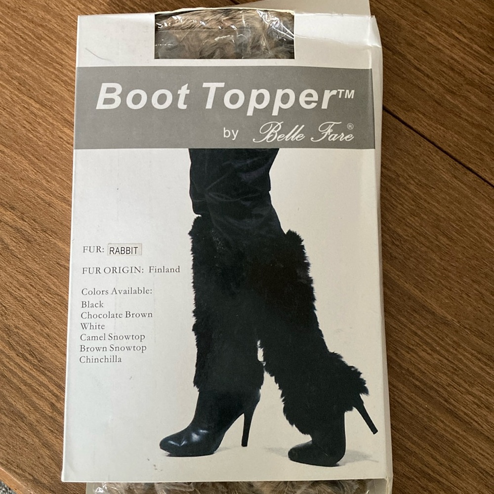 Boot Topper
Personalize and enhance the look of your boots
Genuine rabbit fur